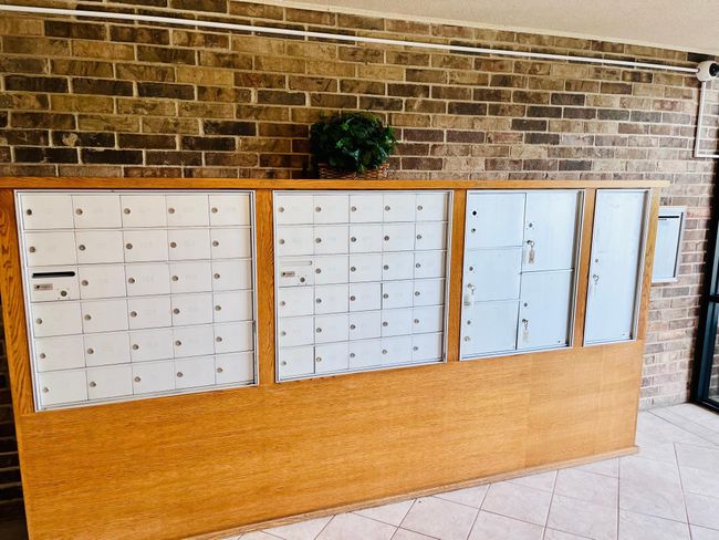 Mailboxes near the elevator | Image 25