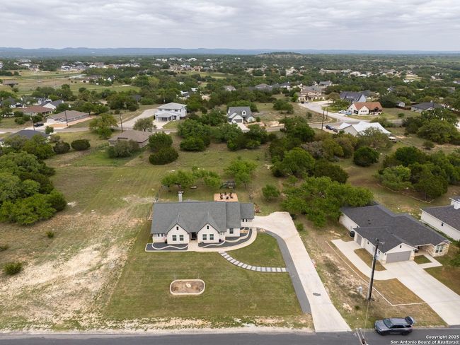 115 S Calvin Barrett, House other with 4 bedrooms, 3 bathrooms and null parking in Blanco TX | Image 27