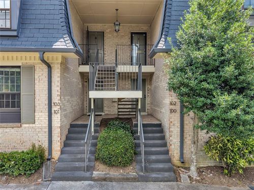 100 La Rue Pl Nw, Atlanta, GA, 30327-4076 | Card Image