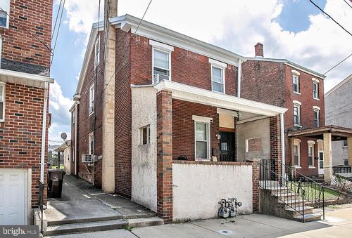 116 E 4th St, BRIDGEPORT, PA, 19405-1805 | Card Image
