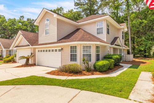 24 Marsh Hen Ct, Richmond Hill, GA, 31324-5297 | Card Image