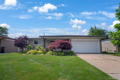 12398 Deming Dr, Sterling Heights, MI, 48312-3133 | Card Image