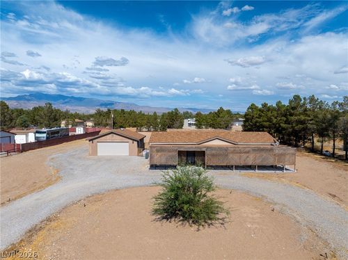 5801 Deanna St, Pahrump, NV, 89048-7450 | Card Image