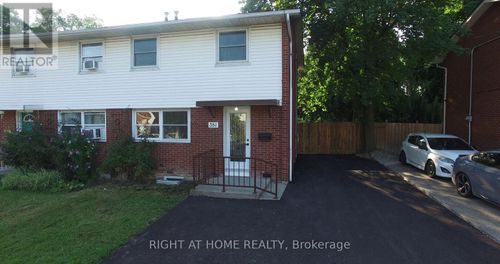 381 East 23rd Street, Hamilton (Burkholme), ON, L8V2X5 | Card Image