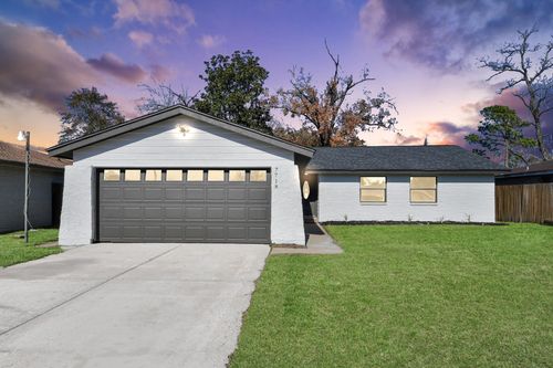 7718 Woodnettle Ln, Houston, TX, 77086-2534 | Card Image