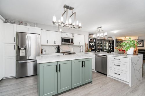 1-19250 65 Ave, Surrey, BC, V4N5R7 | Card Image