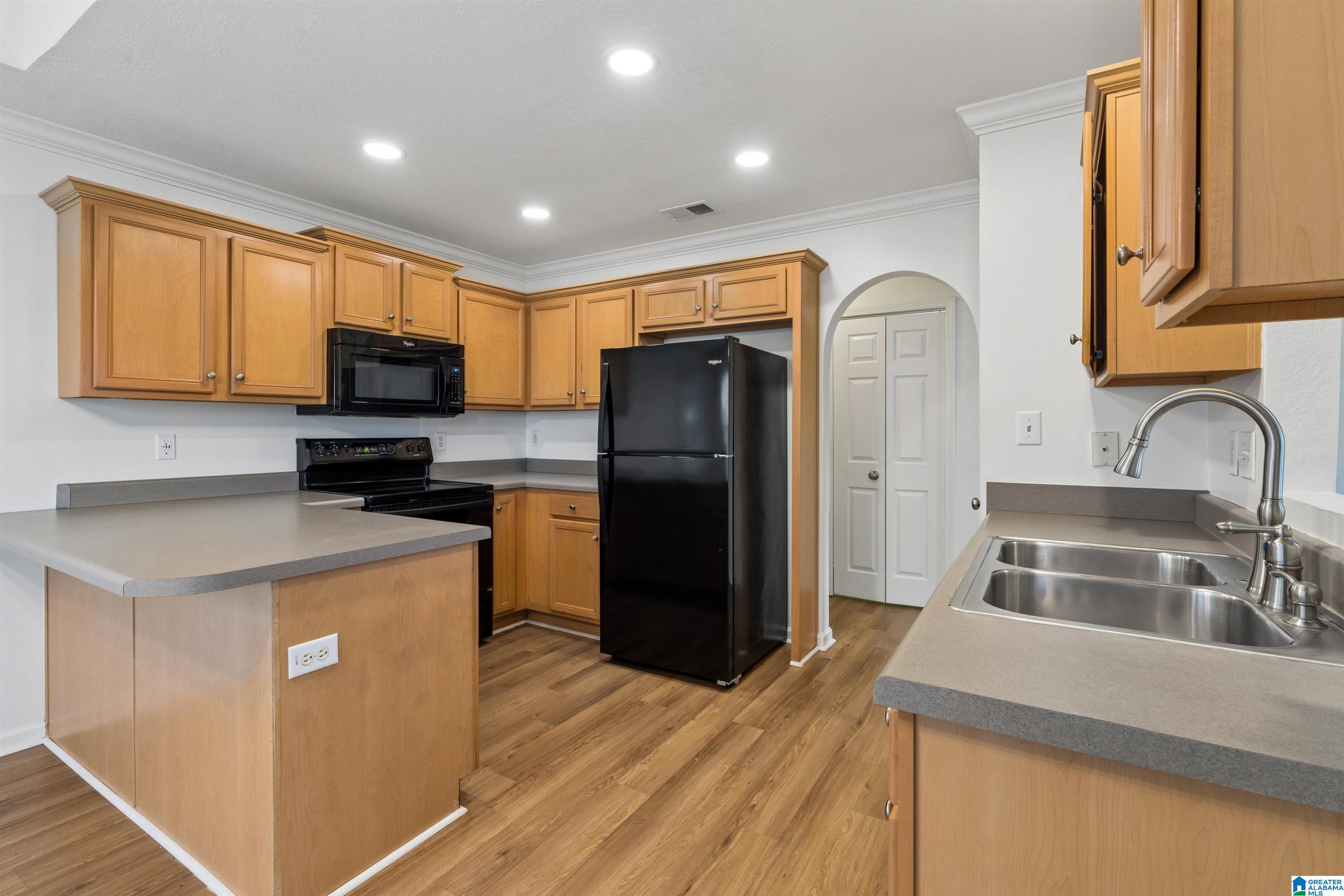 Residential in CALERA 5