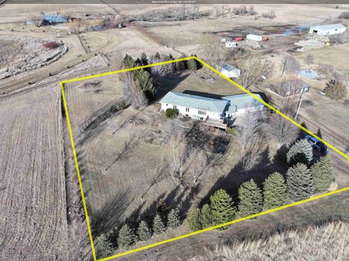 1806 Hwy 9, Spirit Lake, IA, 51360 | Card Image