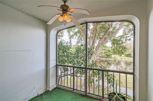 APT-2L - 3760 Inverrary Dr, Condo with 2 bedrooms, 2 bathrooms and null parking in LAUDERHILL FL | Image 21