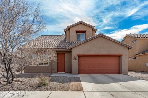 6390 E Koufax Ln, Tucson, AZ, 85756-8427 | Card Image