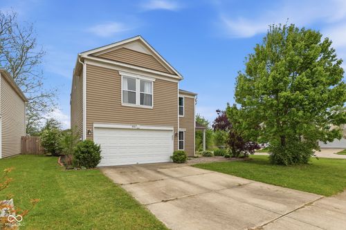9711 W Stargazer Dr, Pendleton, IN, 46064-7529 | Card Image
