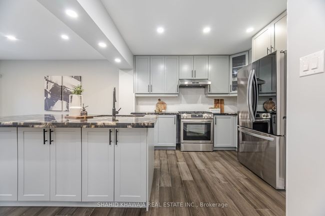 458 Pozbou Cres, House other with 6 bedrooms, 4 bathrooms and 2 parking in Milton ON | Image 16