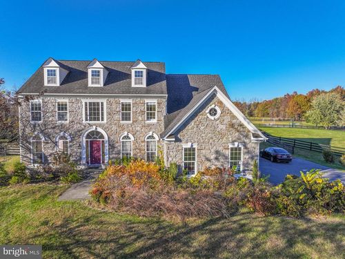 38790 Boca Ct, WATERFORD, VA, 20197-1050 | Card Image