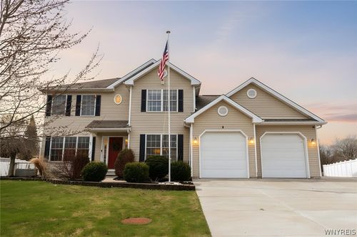 190 Sandpiper Ln, Grand Island, NY, 14072-3313 | Card Image