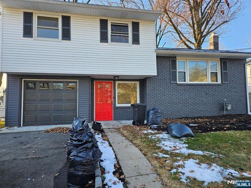 208 Holly Dr, Roselle, NJ, 07203-1915 | Card Image