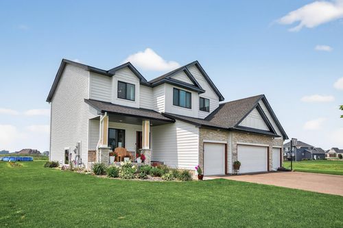 16658 Inca St Nw, Andover, MN, 55304-3382 | Card Image