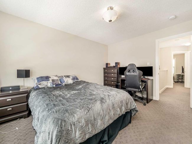 2 - 79 Aquitania Circle W, Home with 3 bedrooms, 2 bathrooms and 2 parking in Lethbridge AB | Image 25
