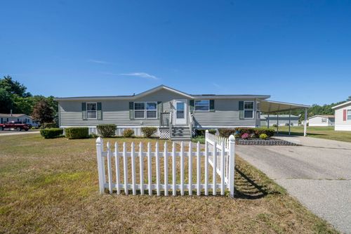 2 Freedom Dr, Dover, NH, 03820-4953 | Card Image