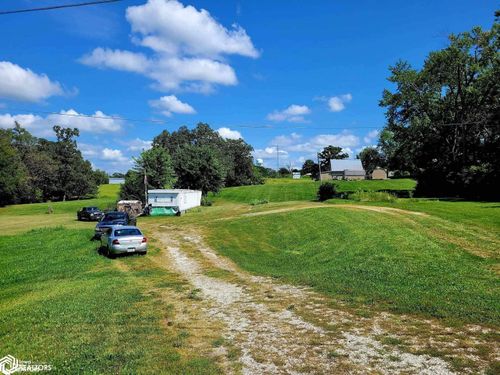 603 200th Ave, Sigourney, IA, 52591-8148 | Card Image