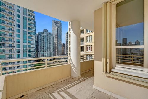1901-888 Brickell Key Dr, Miami, FL, 33131-2600 | Card Image