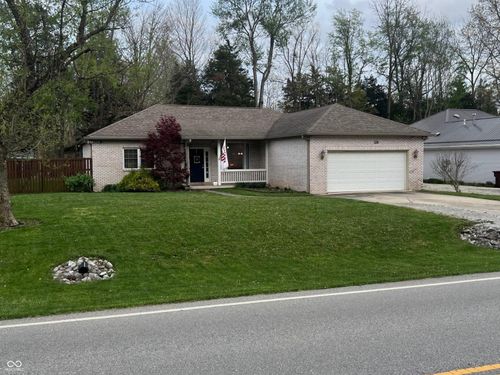 326 Lincoln Hls, Coatesville, IN, 46121-8945 | Card Image