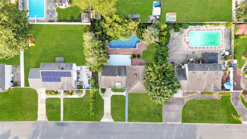 295 W 24th St, Deer Park, NY, 11729-4841 | Card Image