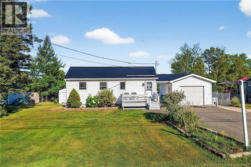 67 Renfrew St, Petitcodiac, NB, E4Z4S5 | Card Image