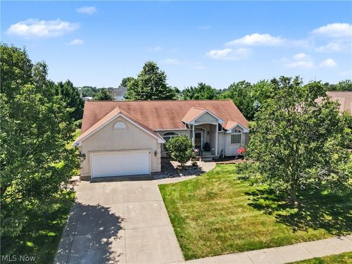 11547 Grand Valley Drive Nw, Uniontown, OH, 44685 | Card Image