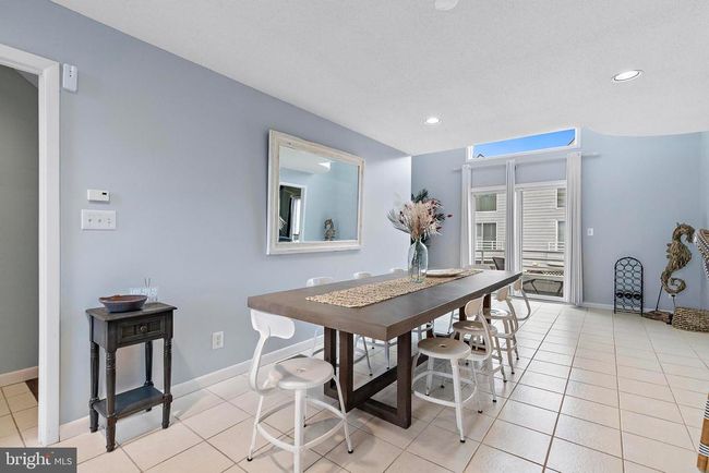 APT-8S - 420 8 Th St, Townhouse with 4 bedrooms, 2 bathrooms and null parking in BEACH HAVEN NJ | Image 22