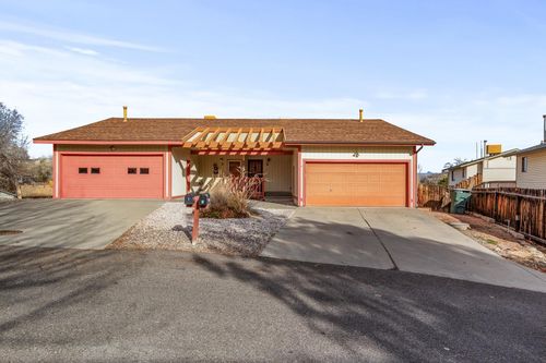 apt-2-393 1/2 E Valley Cir, Grand Junction, CO, 81507-2676 | Card Image