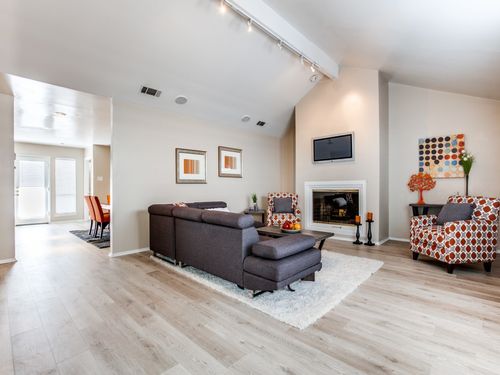 10440 Pagewood Dr, Dallas, TX, 75230-4254 | Card Image