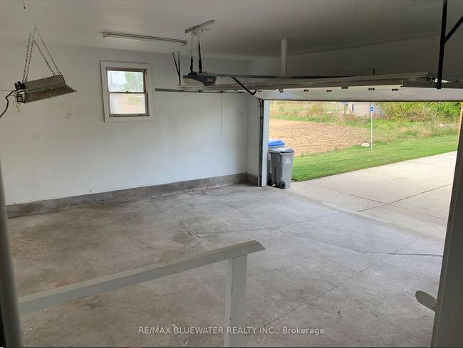 45 John St N, House other with 3 bedrooms, 2 bathrooms and 4 parking in Zurich ON | Image 38