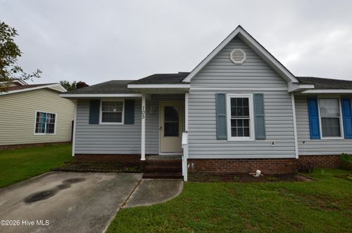 105 Creekview Dr, Jacksonville, NC, 28540-5029 | Card Image
