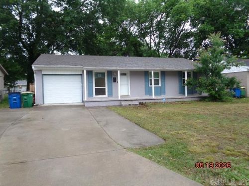 6620 Farmstead Rd, North Little Rock, AR, 72117-5204 | Card Image