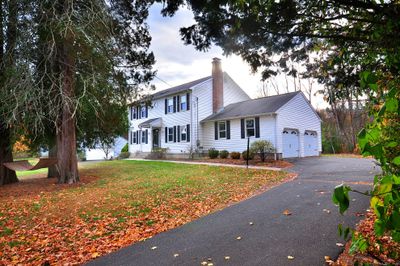 695 Mountain Road, House other with 4 bedrooms, 2 bathrooms and null parking in West Hartford CT | Image 2