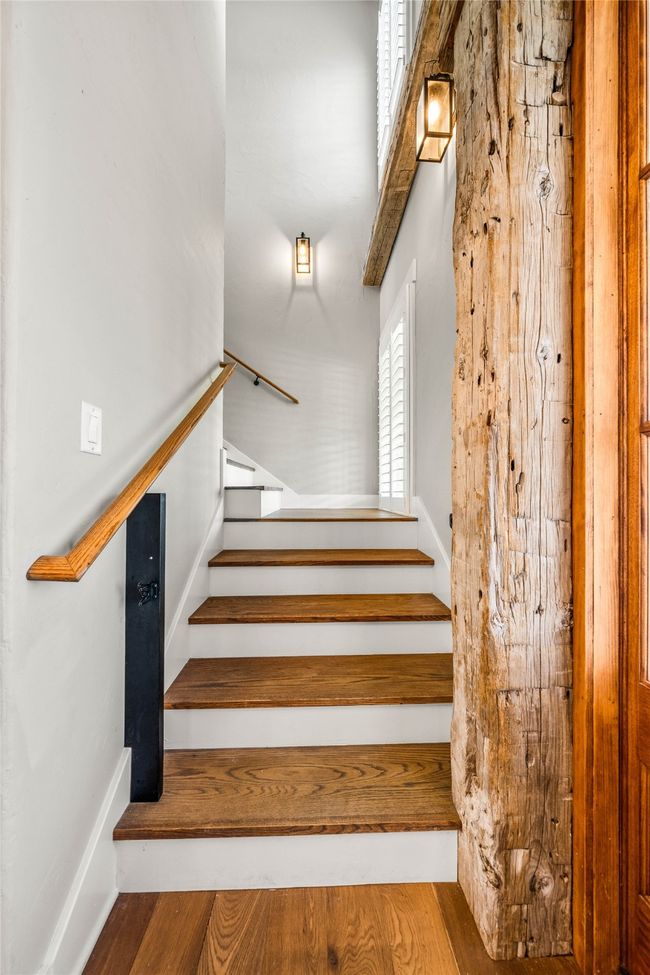 8300 Spicewood Springs Rd, House other with 4 bedrooms, 4 bathrooms and null parking in China Spring TX | Image 18