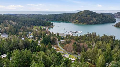 5184 Ridgeline Pl, Oak Harbor, WA, 98277-9740 | Card Image