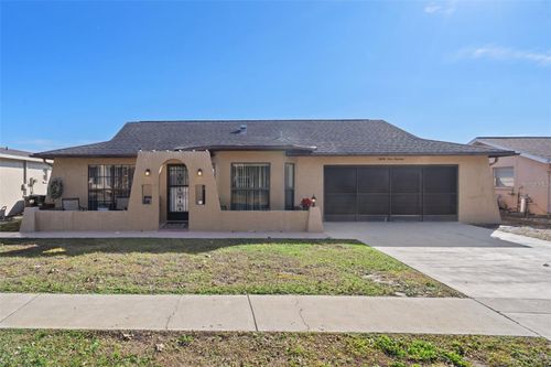 8914 Schrader Blvd, PORT RICHEY, FL, 34668-1252 | Card Image