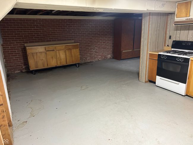 Almost 1000 sq. ft. in basement. | Image 47