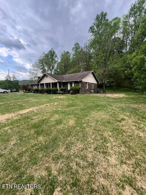 1588 Highway 116, Caryville, TN, 37714-3503 | Card Image