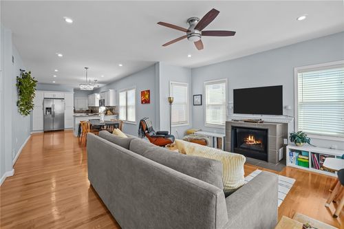 22 Taft Ave, Providence, RI, 02906-3406 | Card Image