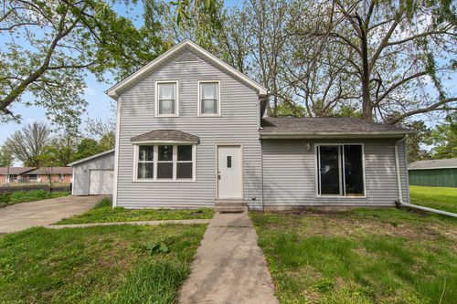 102 8th Ave, Mendota, IL, 61342-2028 | Card Image