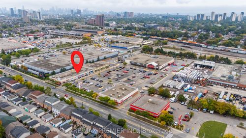 {{alt}} | Card Image