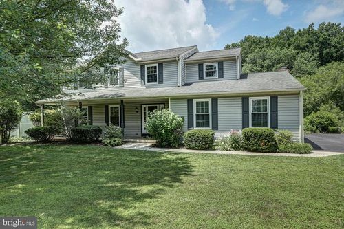 107 Scotts Glen Rd, Lincoln Univ, PA, 19352-1226 | Card Image