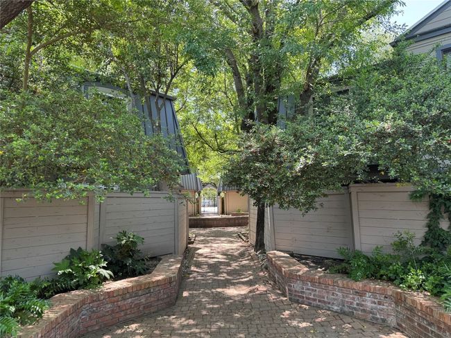 APT-13 - 2500 Steck Ave, Condo with 1 bedrooms, 1 bathrooms and 1 parking in Austin TX | Image 21
