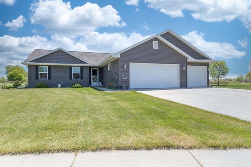 1104 Charlene Avenue, OMRO, WI, 54963 | Card Image