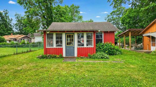 11128 Pottawotomie Trl, Walkerton, IN, 46574-9373 | Card Image