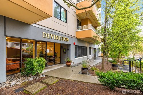 311-7600 Se 29th St, Mercer Island, WA, 98040-2838 | Card Image