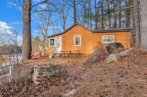 15 Dead Brook Rd, Stoddard, NH, 03464-4207 | Card Image