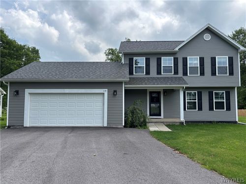 119 Brooklea Dr, Gates, NY, 14624-2703 | Card Image